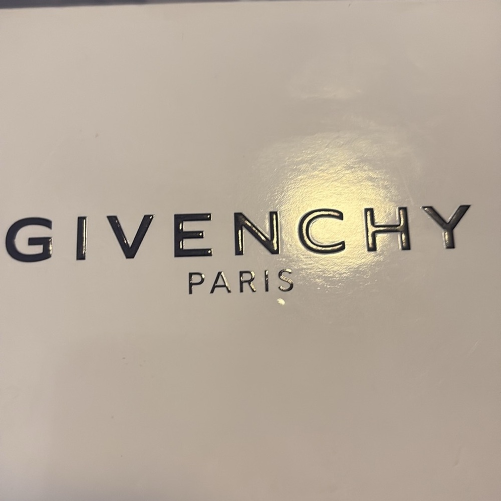 Givenchy Rainbow Lock Accessory - Picture 2 of 4